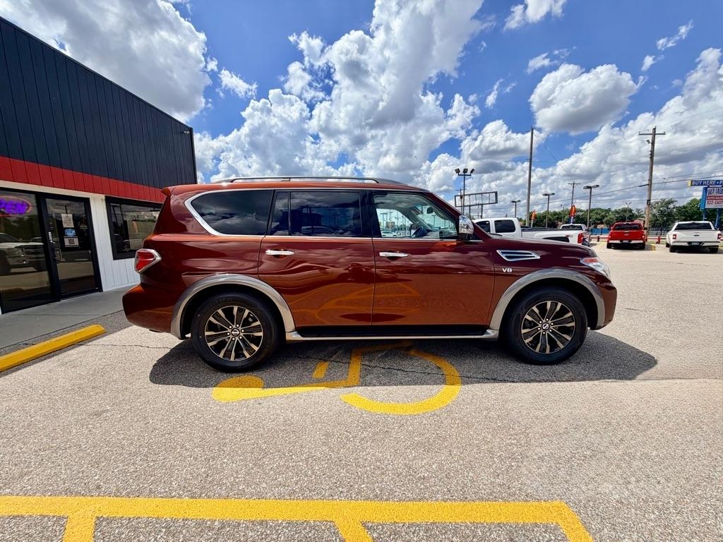 Nissan Armada  2017