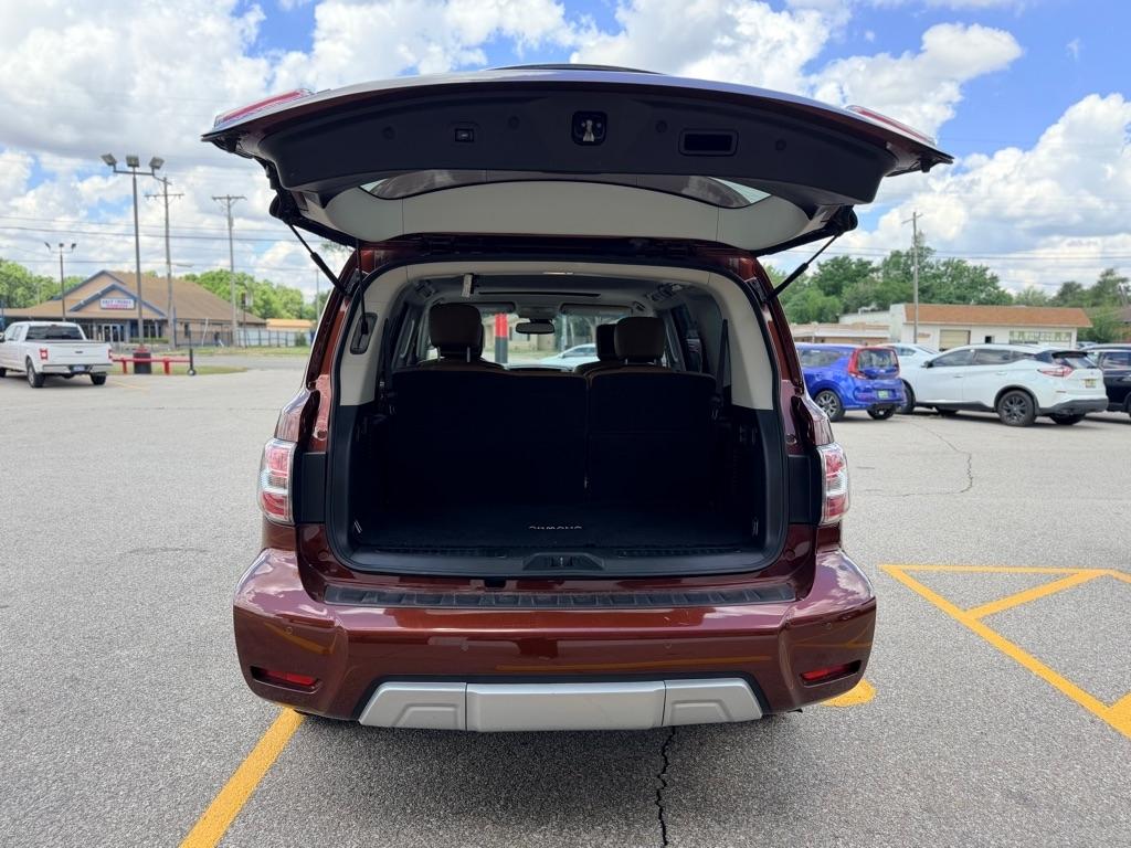 Nissan Armada  2017