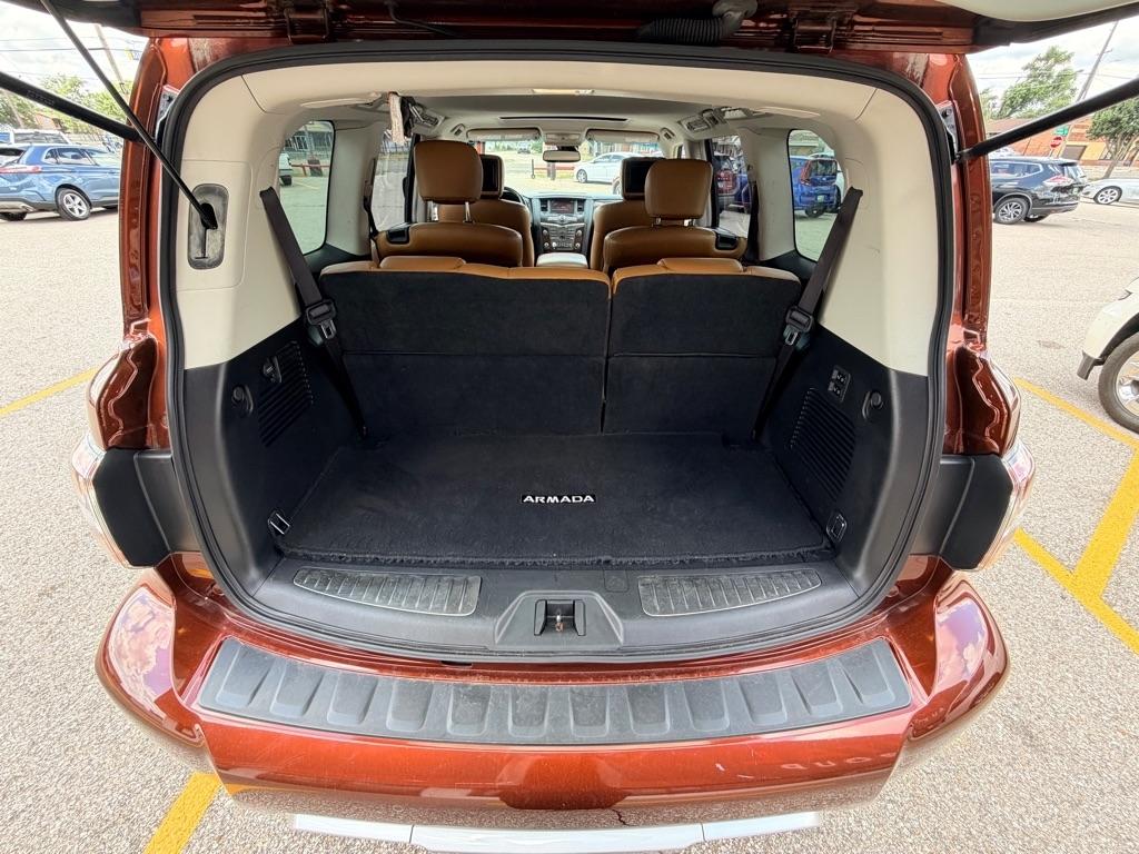 Nissan Armada  2017