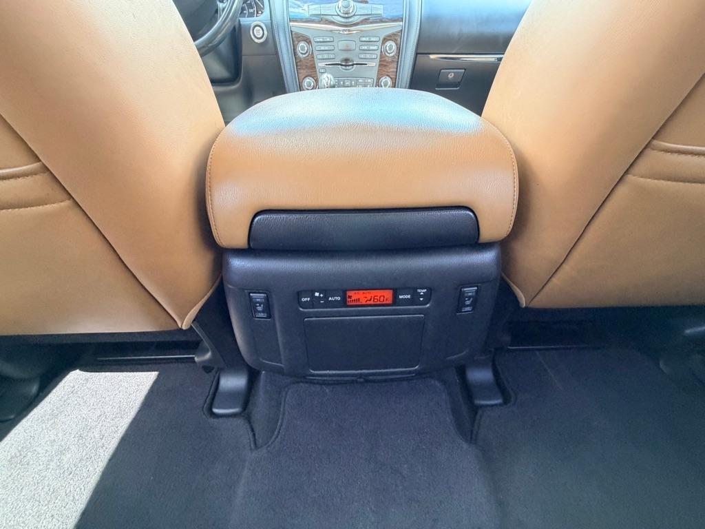 Nissan Armada  2017