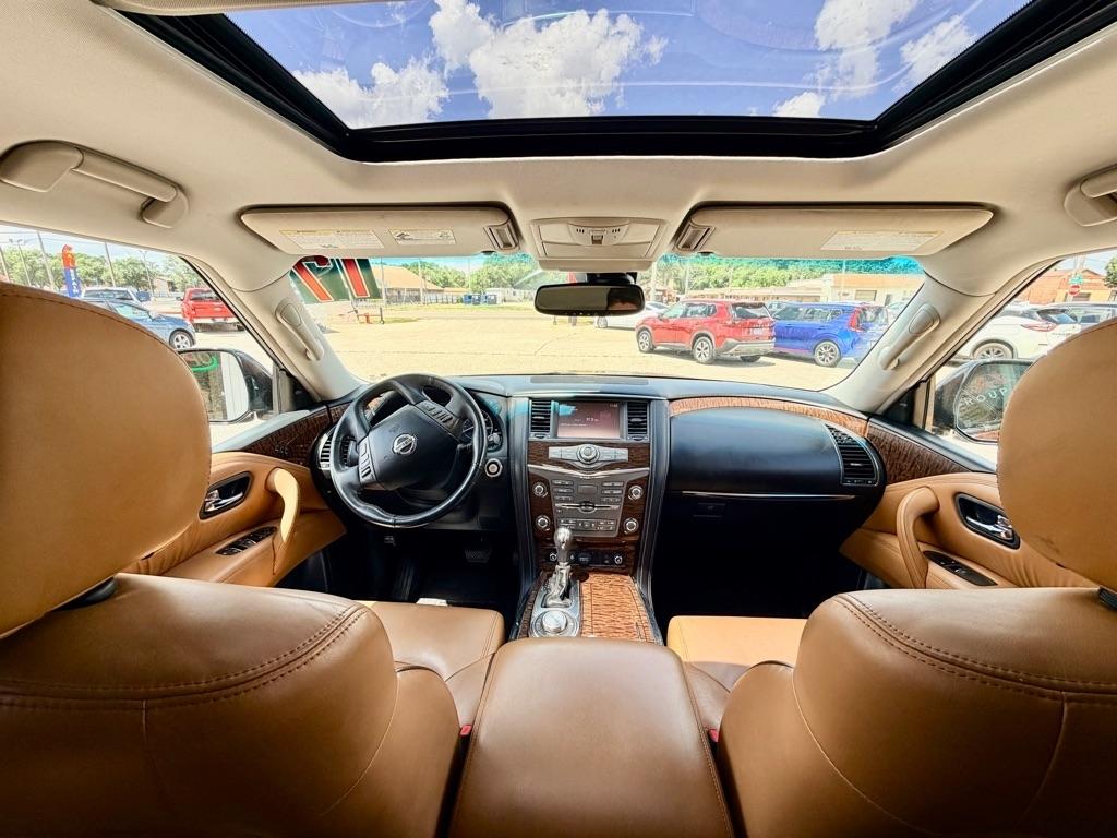 Nissan Armada  2017