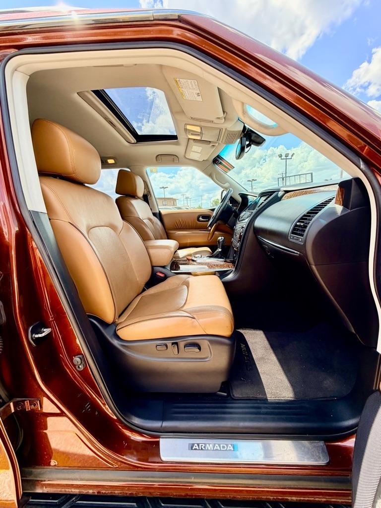 Nissan Armada  2017