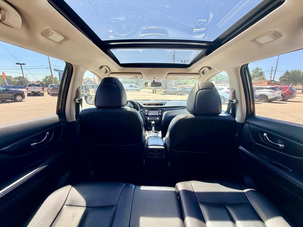 Nissan Rogue  2016
