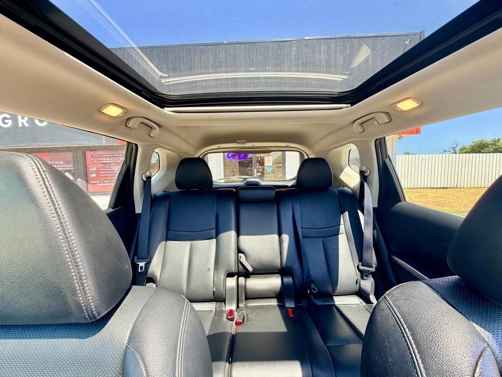 Nissan Rogue  2016