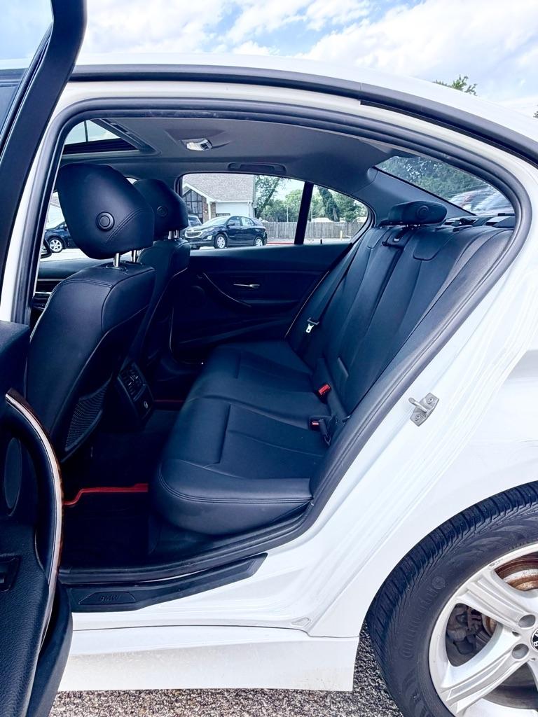 BMW 3-Series  2015
