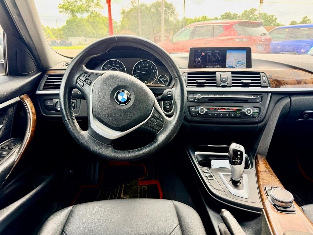 BMW 3-Series  2015