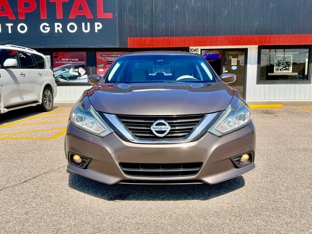 Nissan Altima  2017