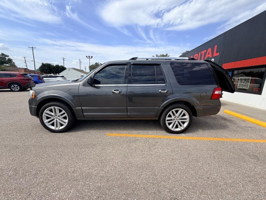 Ford Expedition  2016