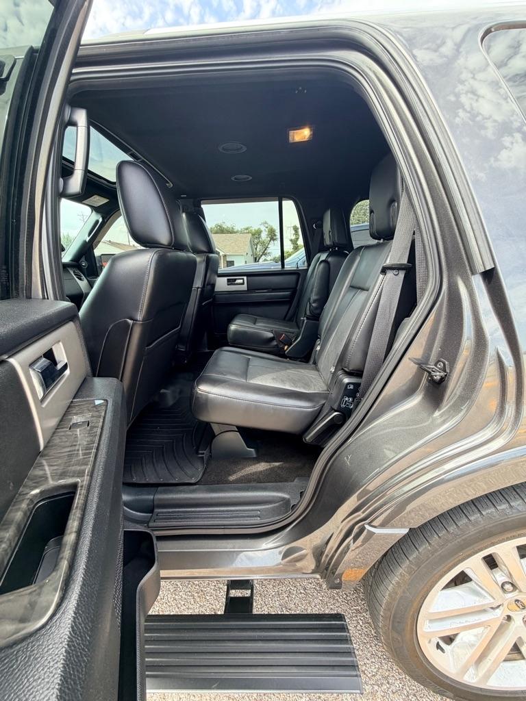 Ford Expedition  2016