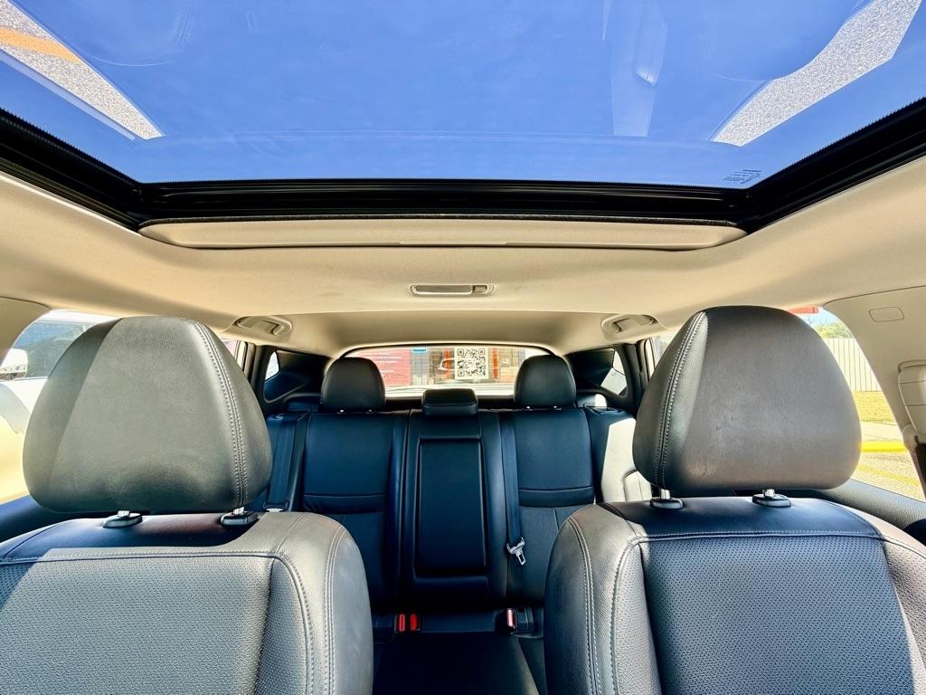 Nissan Rogue Sport  2021