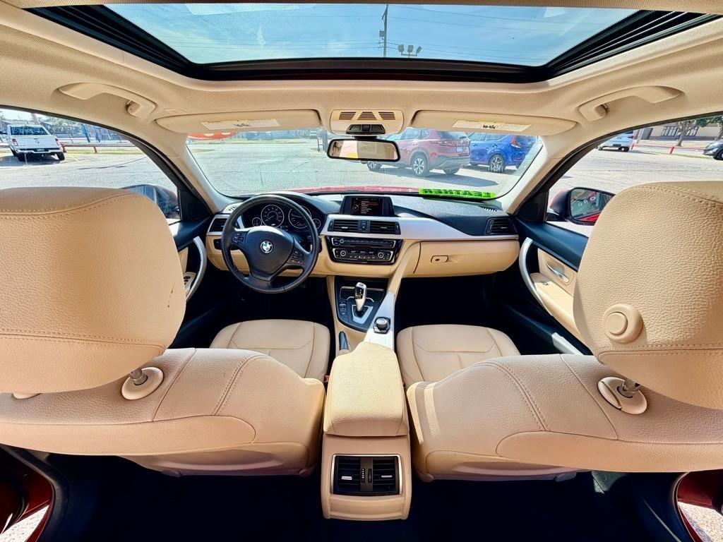 BMW 3-Series  2017
