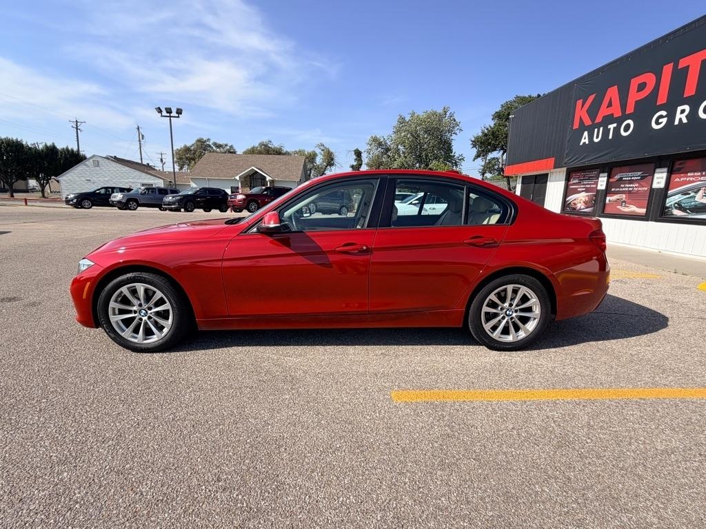 BMW 3-Series  2017