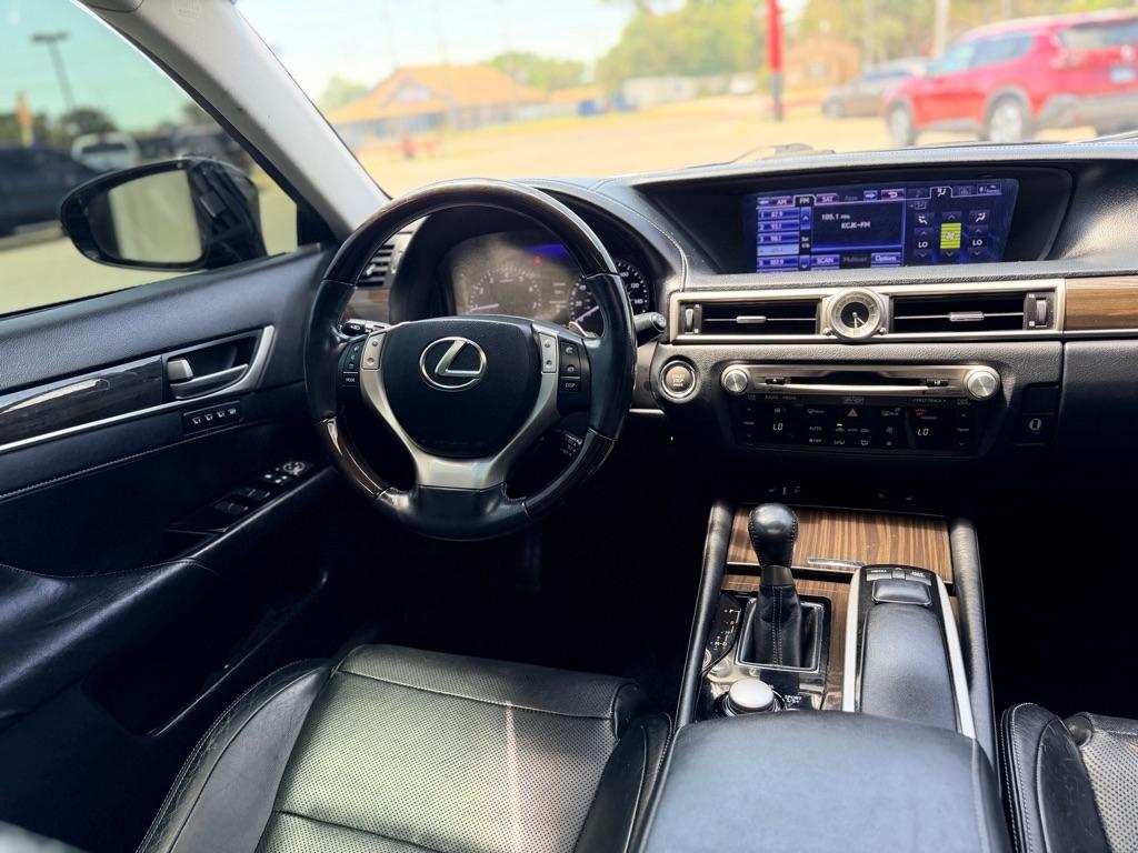 Lexus GS  2013