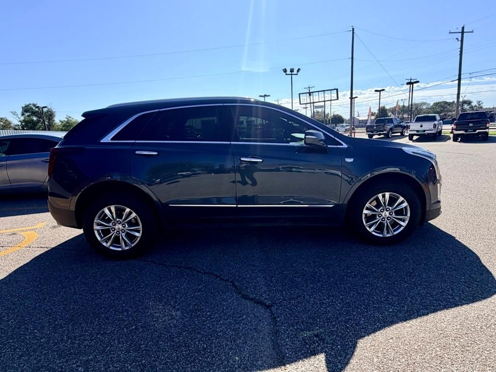 Cadillac XT5  2021