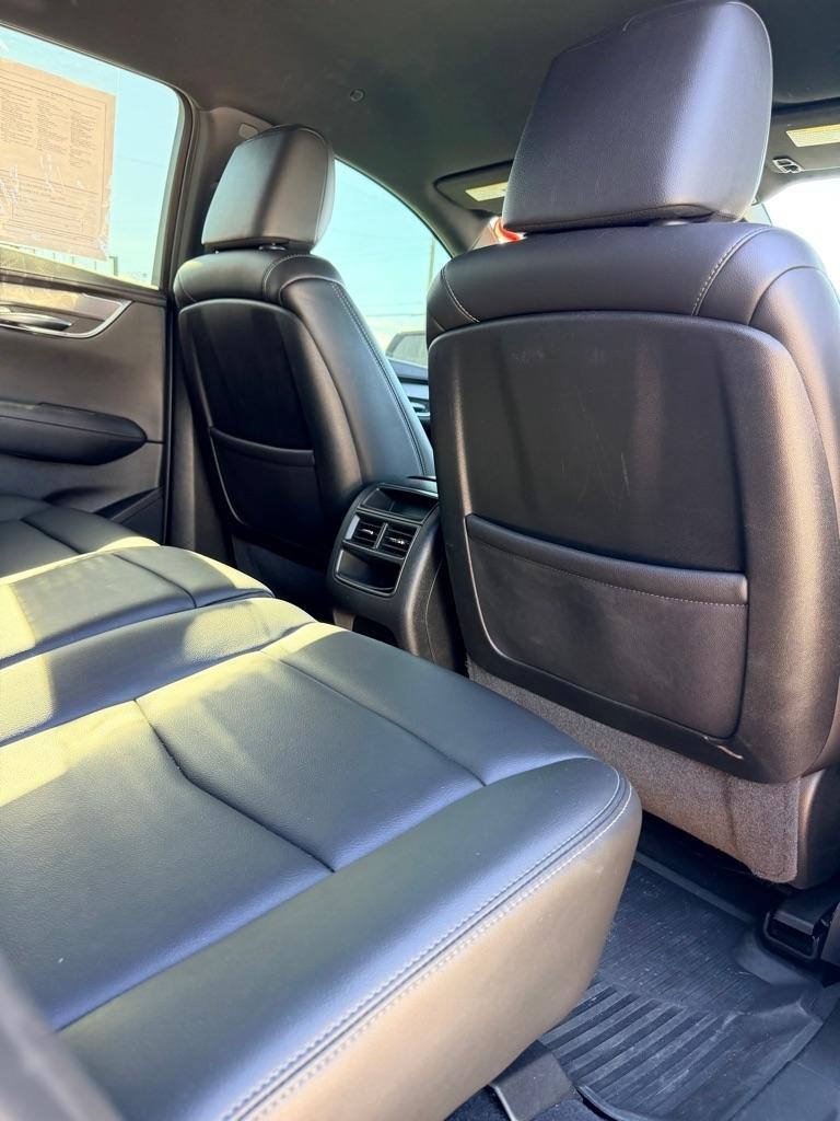 Cadillac XT5  2021
