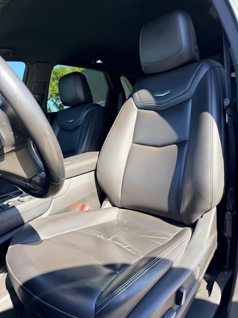Cadillac XT5  2021