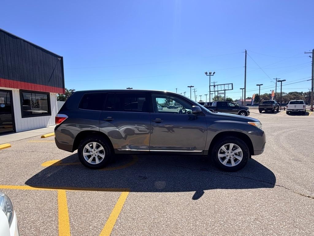 Toyota Highlander  2013
