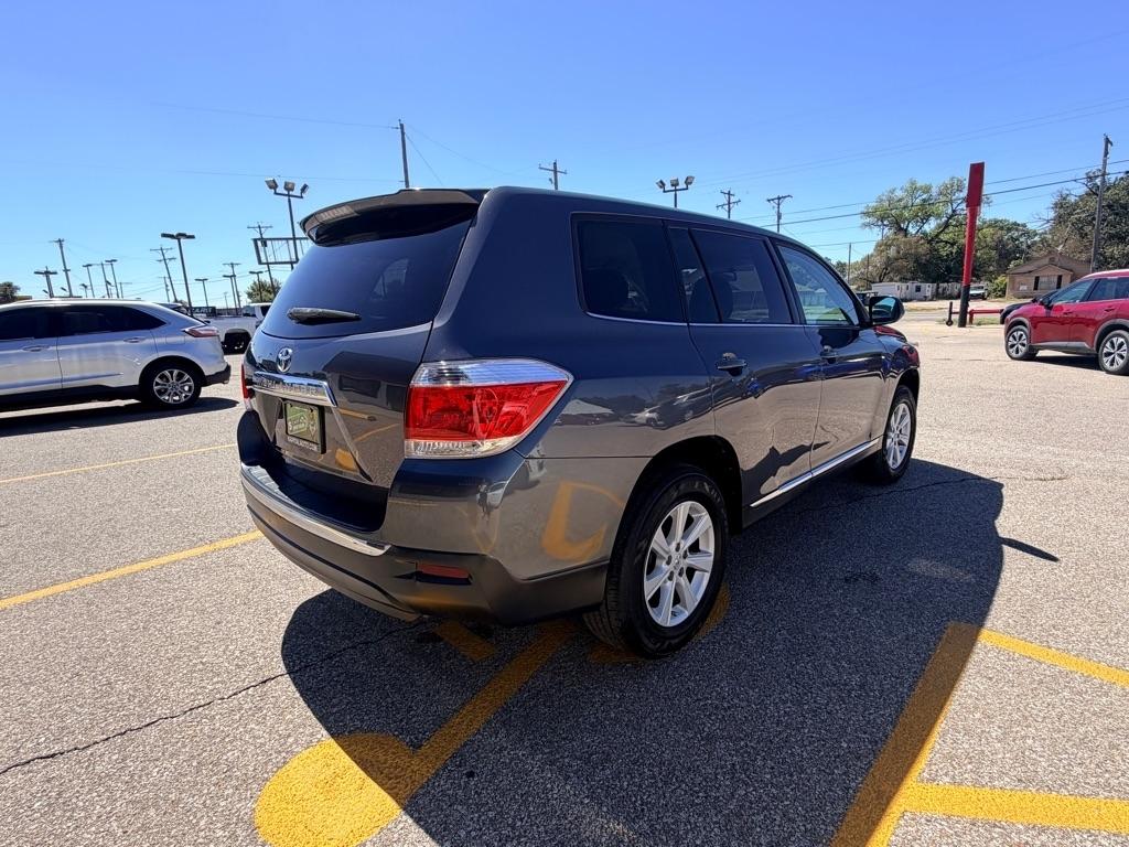 Toyota Highlander  2013
