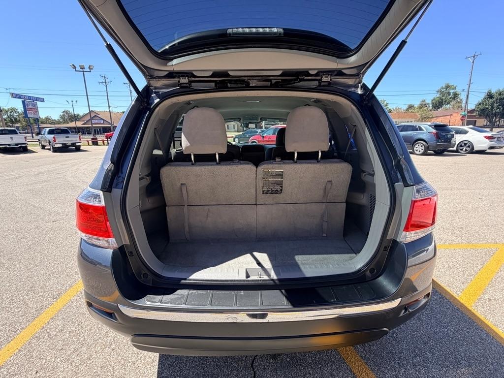 Toyota Highlander  2013