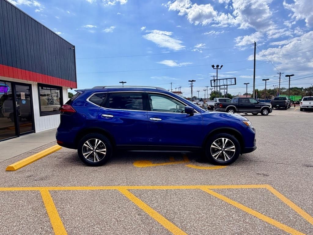 Nissan Rogue  2020