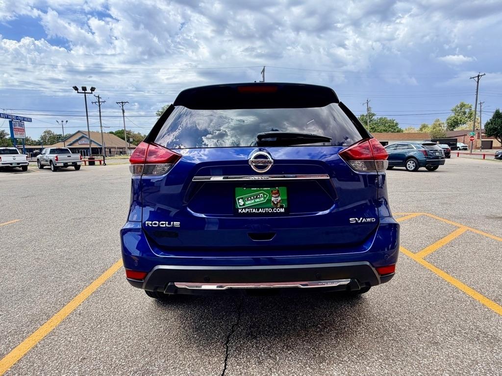 Nissan Rogue  2020