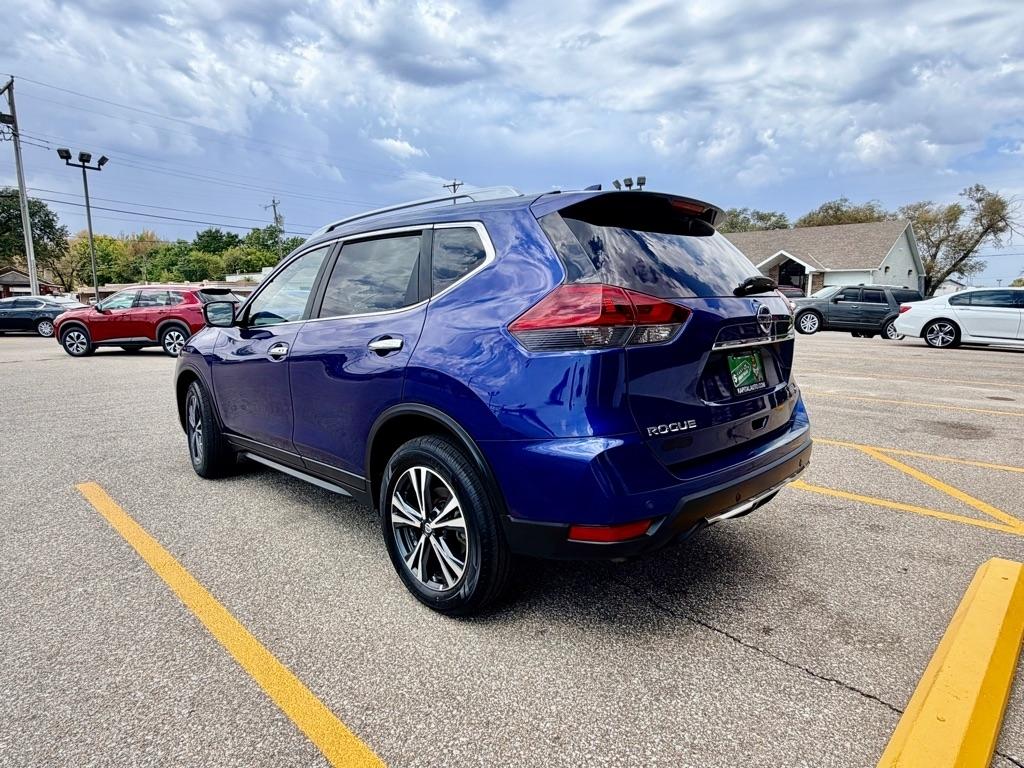 Nissan Rogue  2020