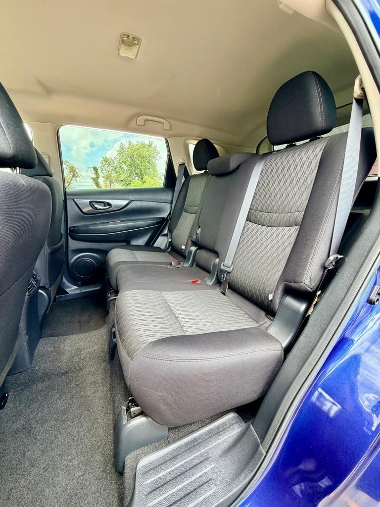 Nissan Rogue  2020