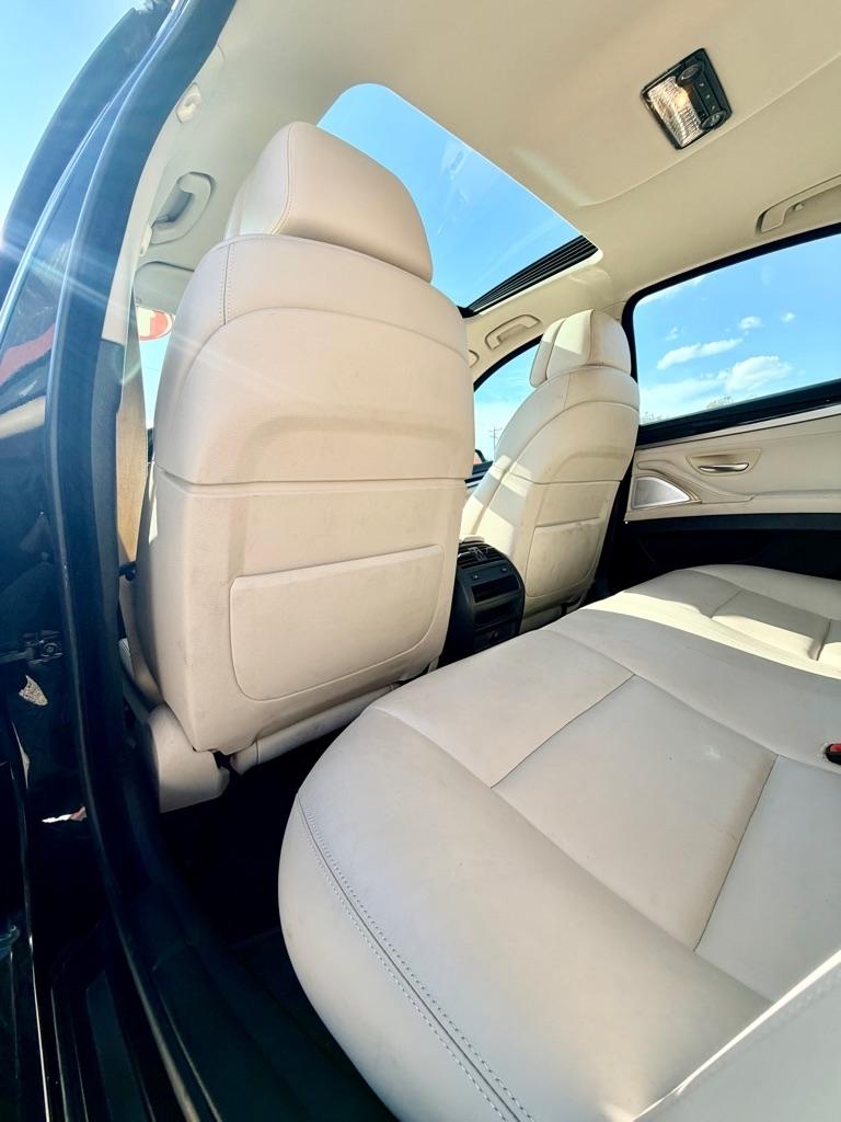 BMW 5-Series  2013