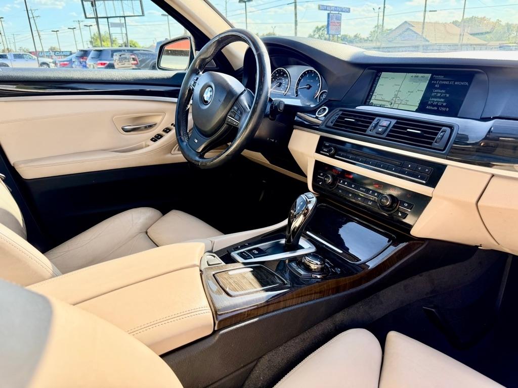 BMW 5-Series  2013