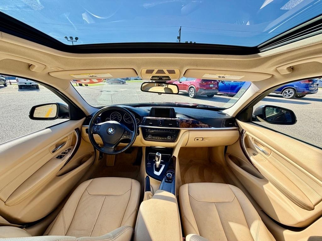 BMW 3-Series  2013