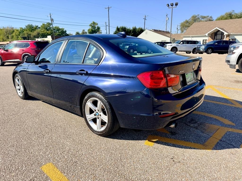 BMW 3-Series  2013