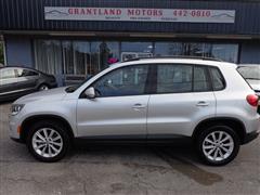 2018 Volkswagen Tiguan  2018 Volkswagen Tiguan