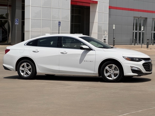 Chevrolet Malibu  2024