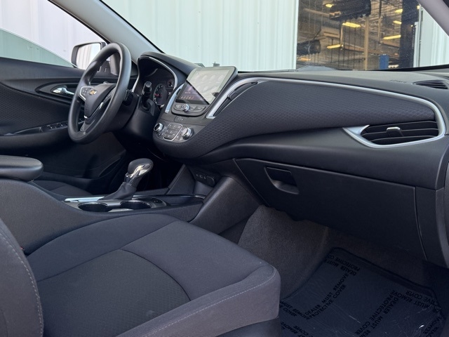 Chevrolet Malibu  2024