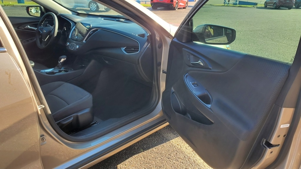 Chevrolet Malibu  2024