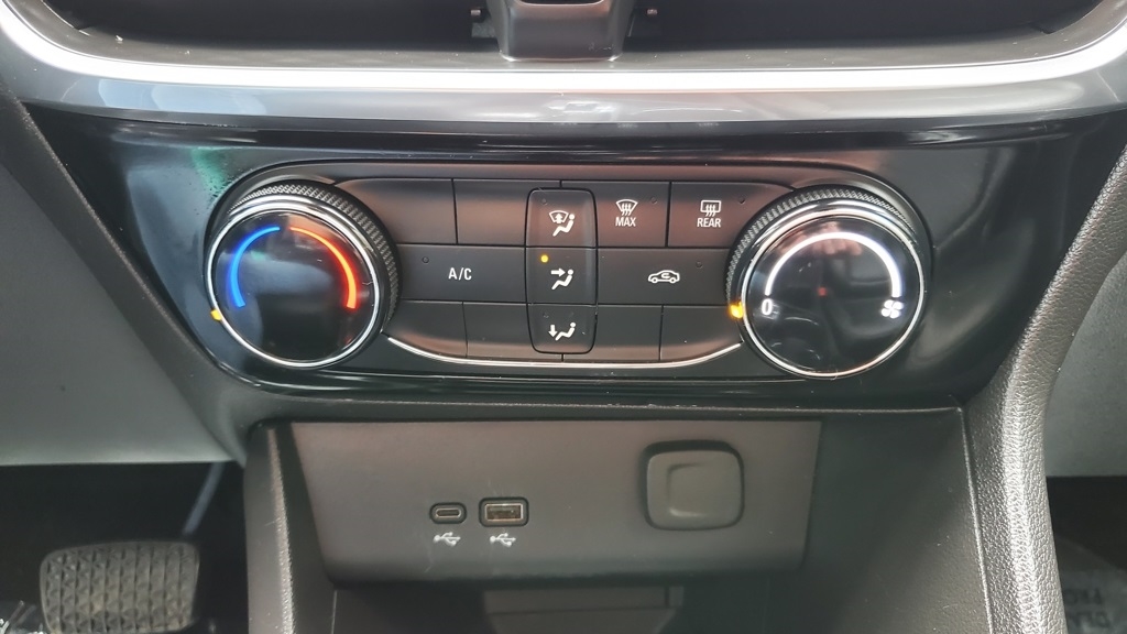 Buick Encore GX  2024