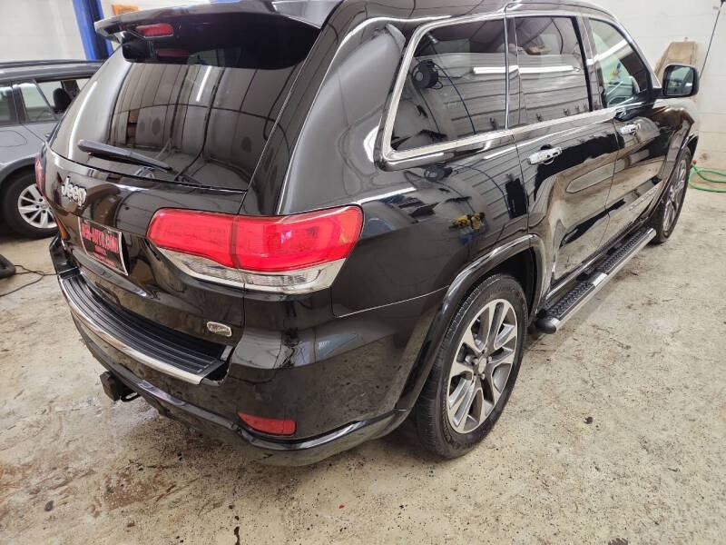 Jeep Grand Cherokee Overland 2018