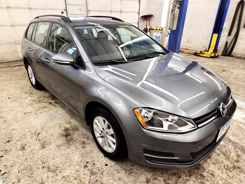 Volkswagen Golf SportWagen  2017