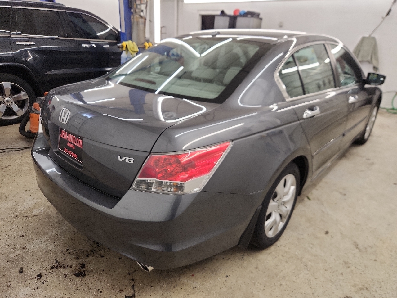 Honda Accord EX-L V-6 Sedan AT 2010