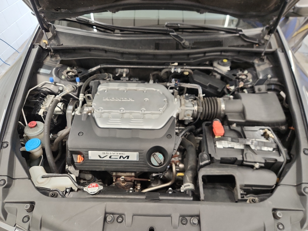 Honda Accord EX-L V-6 Sedan AT 2010