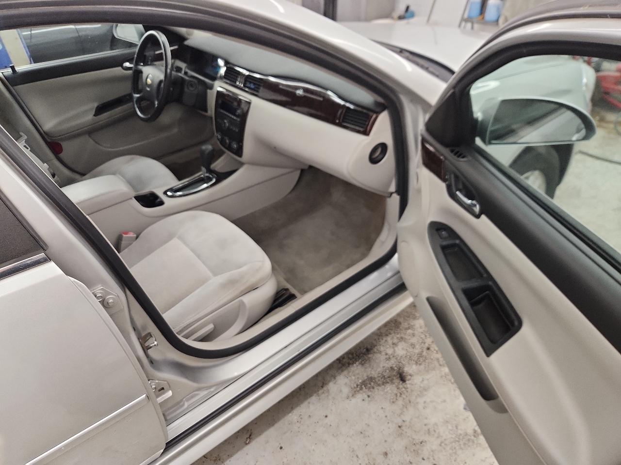 Chevrolet Impala LS 2013