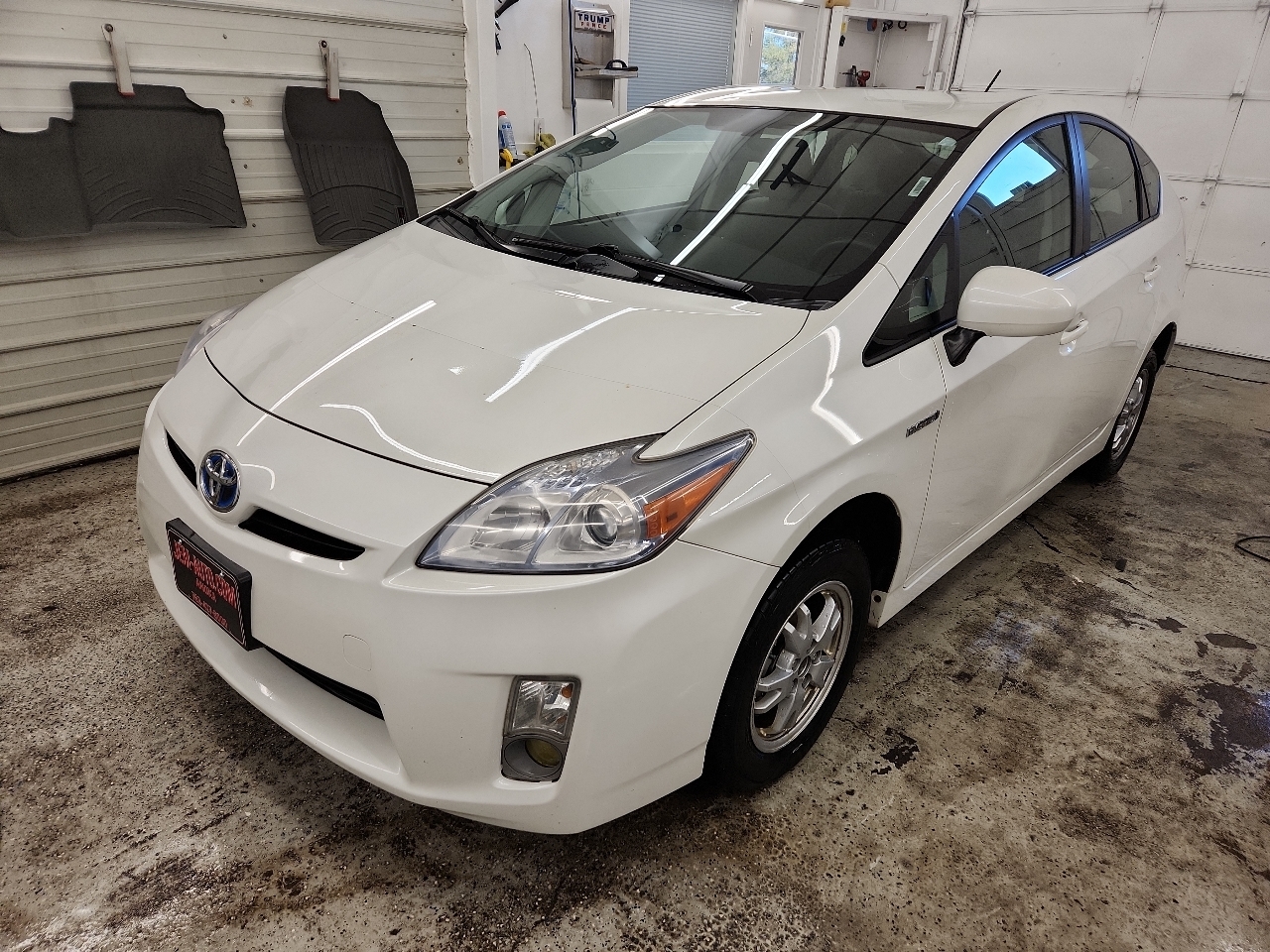 2011 Toyota Prius I's photo