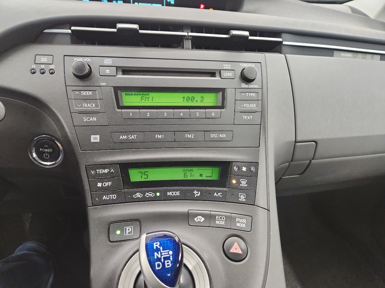 Toyota Prius 4-Door Liftback 2011