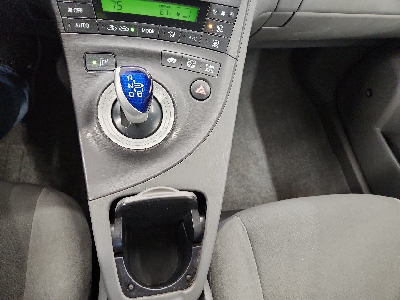 Toyota Prius 4-Door Liftback 2011