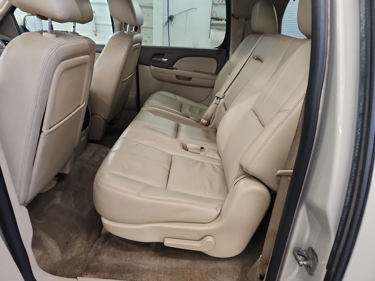 GMC Yukon XL 1500 SLT 2012