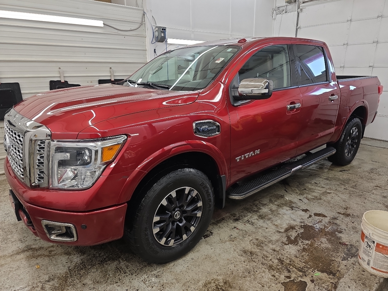 Nissan Titan SV 2017
