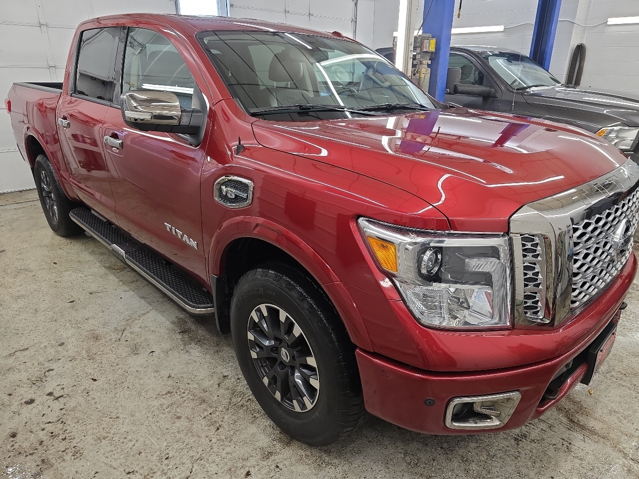 Nissan Titan SV 2017