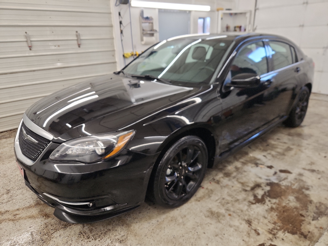 2013 Chrysler 200 LIMITED