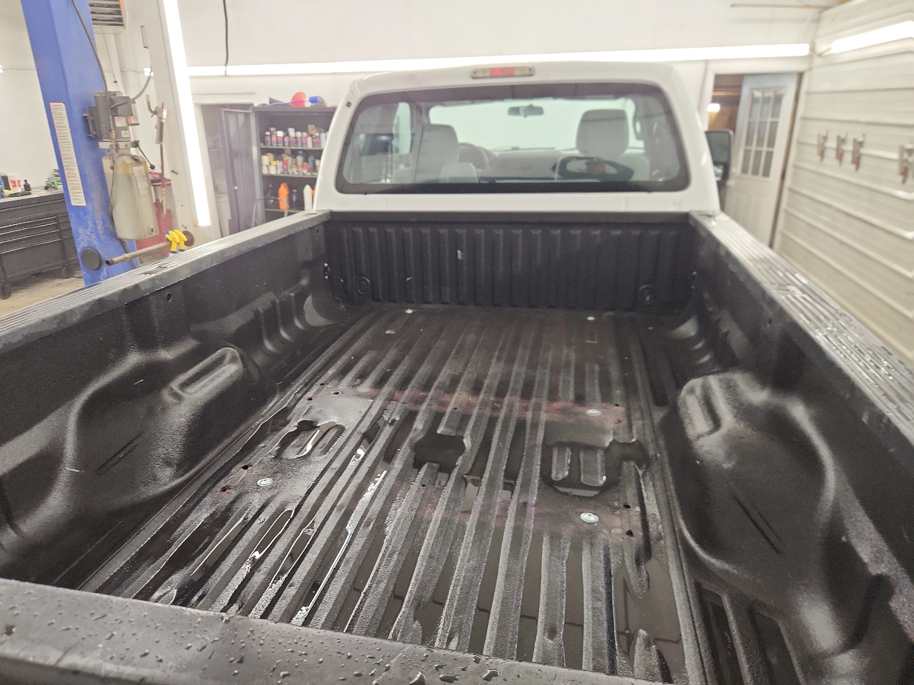 2015 Ford F-350 photo 4