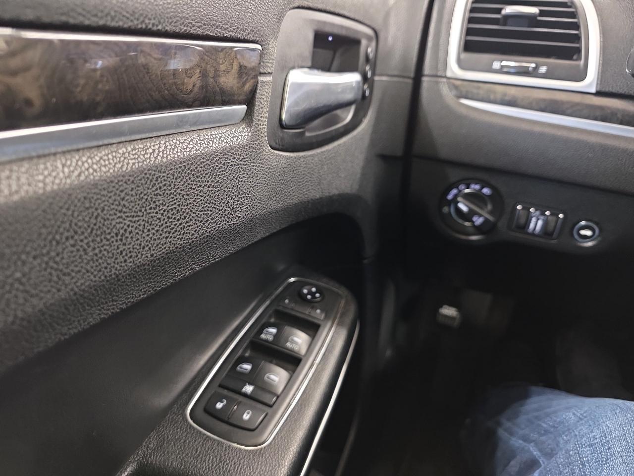 Chrysler 300 Limited 2018